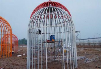 鳥籠雕塑廠家，鏤空烤漆工藝，廣場不銹鋼景觀雕塑