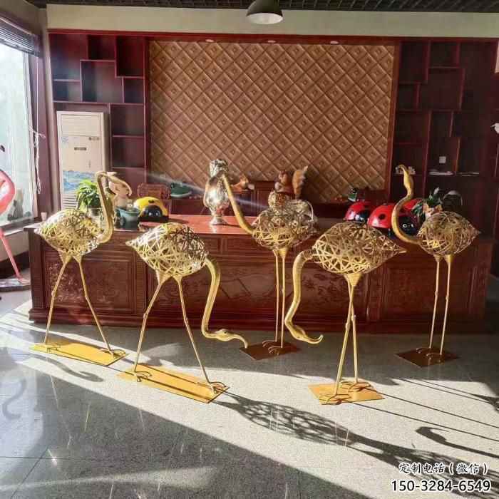 園林不銹鋼火烈鳥(niǎo)雕塑 城市廣場(chǎng)雕塑 步行街鏤空雕塑