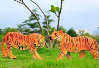 玻璃鋼老虎雕塑廠家 田間彩繪雕塑 仿真擺件