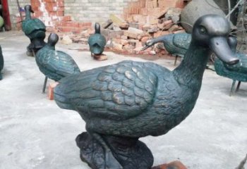 鴨子雕塑廠家，仿真動(dòng)物， 公園廣場(chǎng)街頭擺件 (12)