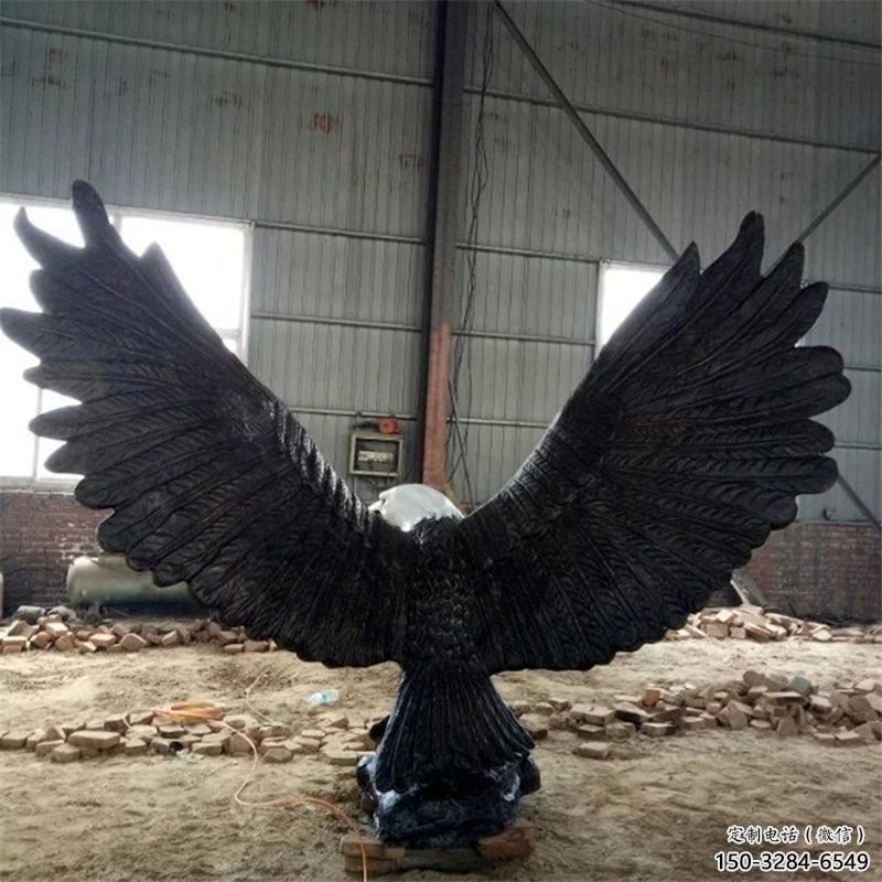 古銅色鑄造老鷹雕塑 大型城市雕塑 商業(yè)街擺件