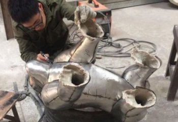 步行街猩猩雕塑，景觀主題，鍛造工藝