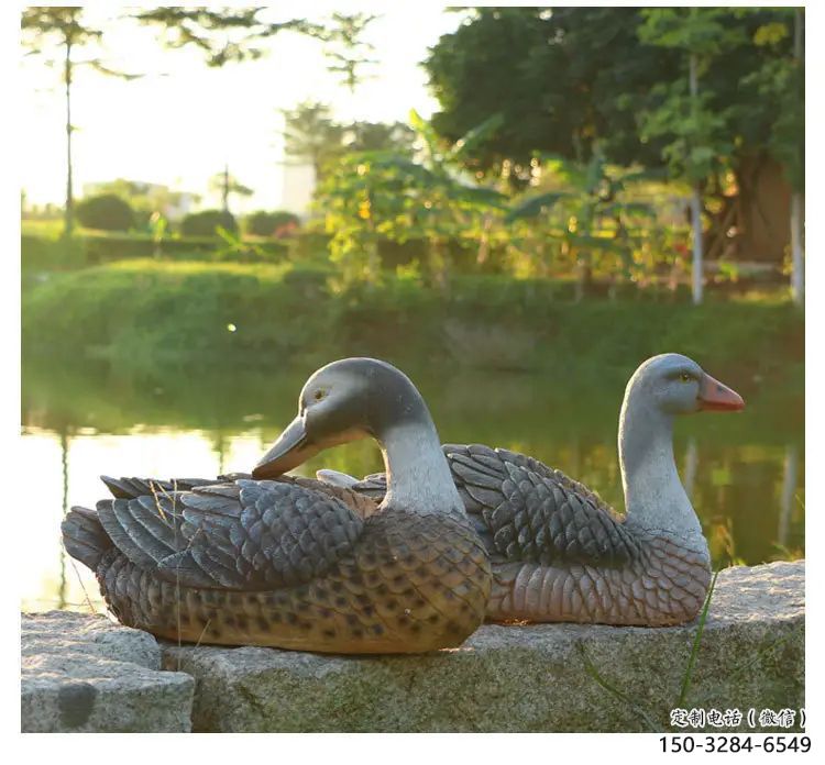 彩繪鴛鴦雕塑 仿真雕塑 步行街?jǐn)[件