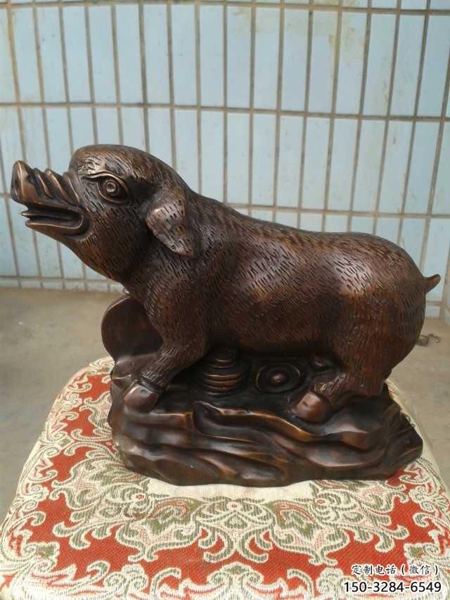 庭院野豬雕塑，鍍金歐式雕塑，網(wǎng)格形式