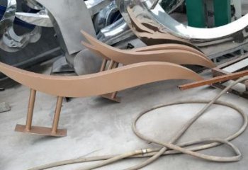 抽象魚形雕塑生產(chǎn)，幾何工藝，烤漆方式制作