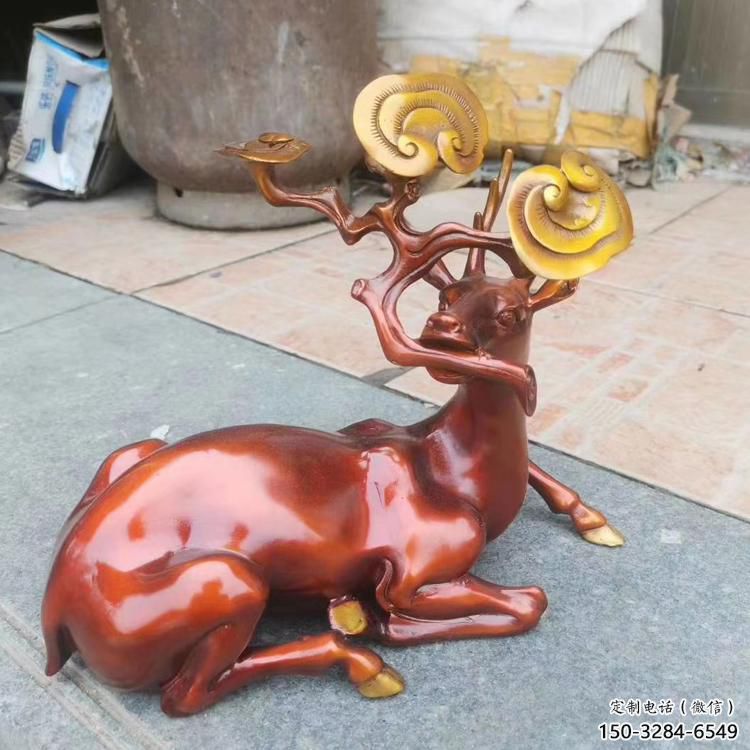 醫院馴鹿雕塑，仿古動漫雕塑，仿古擺件