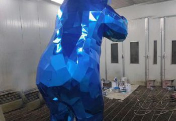 售樓部狗熊雕塑，噴砂發(fā)光雕塑，彩繪題材