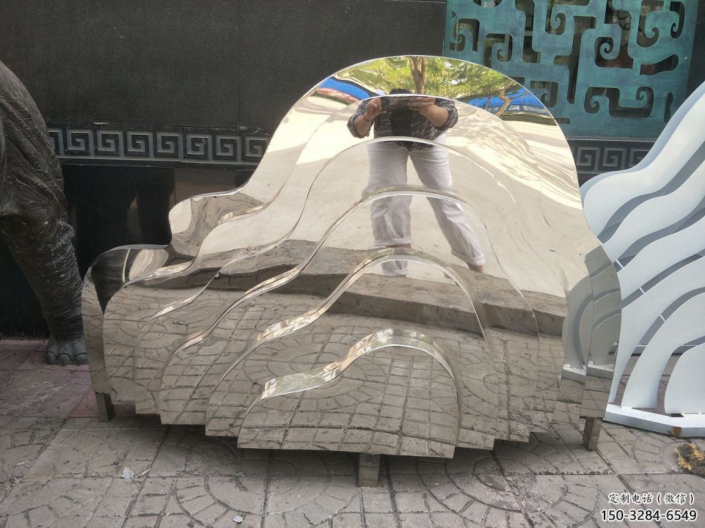 飯店景觀雕塑，歐式假山雕塑，鍍金工藝