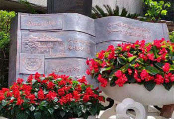 園林景觀雕塑，噴漆書籍雕塑，古銅形式