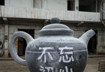 步行街茶壺雕塑，鍛造景觀雕塑，烤漆方式