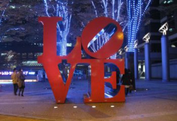 室內(nèi)景觀雕塑，拉絲字母雕塑廠家，抽象效果