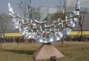 操場月亮雕塑，鏤空景觀雕塑，噴砂制造