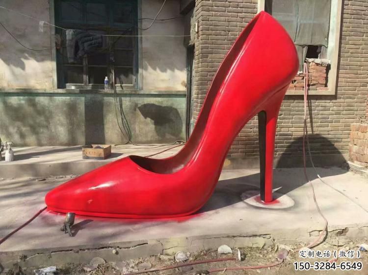 鋼管高跟鞋雕塑 異形噴水小品 農(nóng)村雕塑
