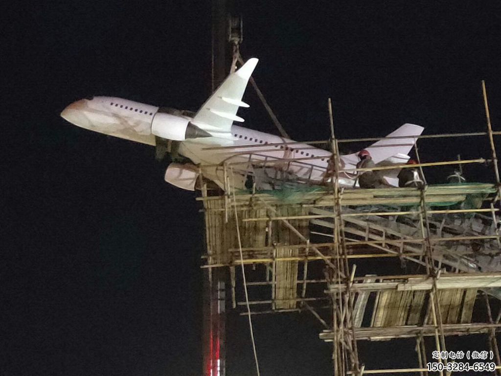 農(nóng)村飛機(jī)雕塑 抽象藝術(shù)擺件 烤漆雕塑