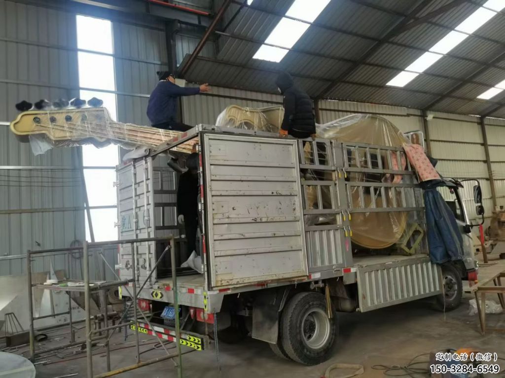 鋼管吉他雕塑 異形噴水小品 農(nóng)村雕塑