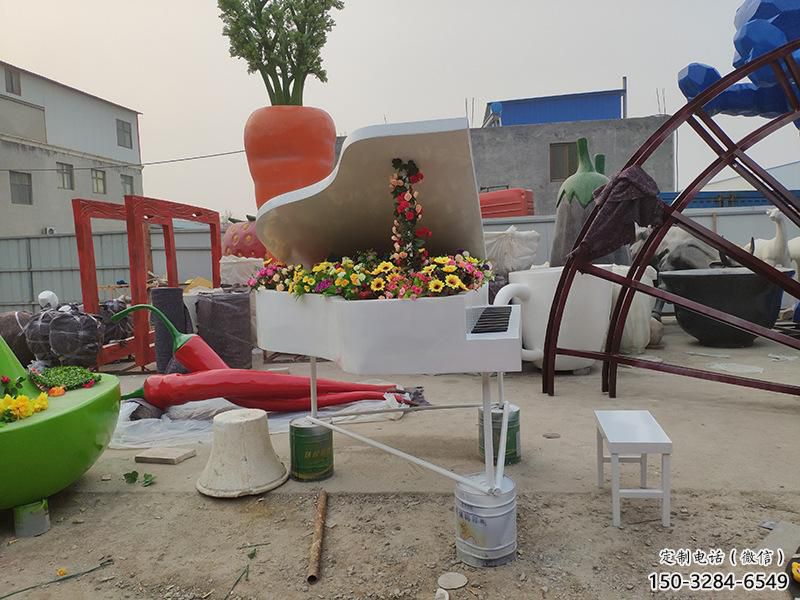 燈光鋼琴雕塑 懸空餐飲店小品 商業街雕塑