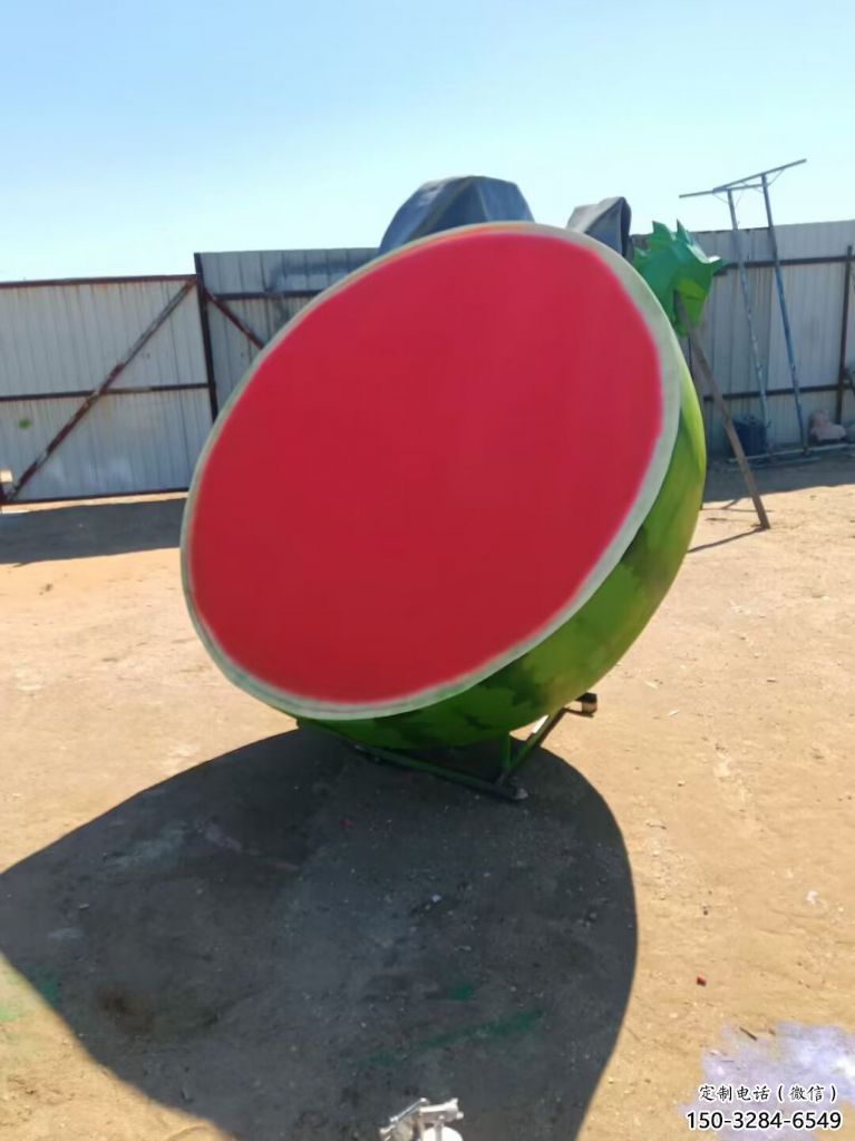 抽象西瓜雕塑 店門口彩繪雕塑 步行街擺件