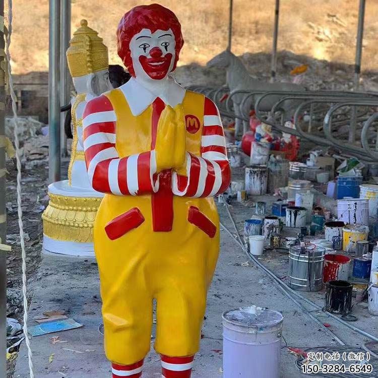 彩繪小丑雕塑生產(chǎn) 民俗雕塑 步行街?jǐn)[件