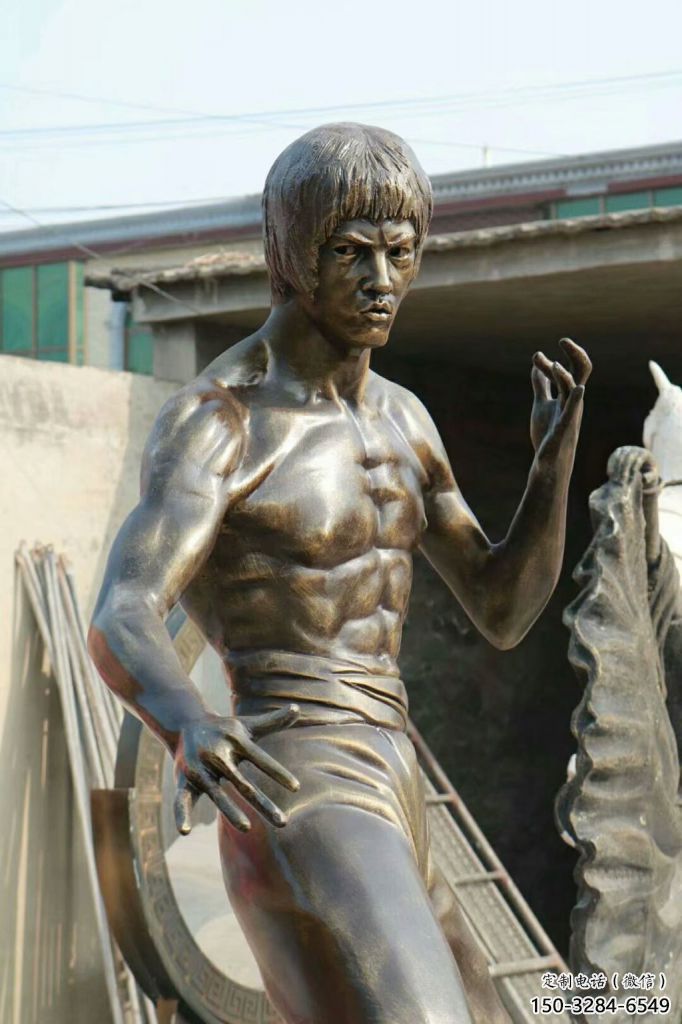 酒店李小龍雕塑廠 庭院近代雕塑 彩繪小品