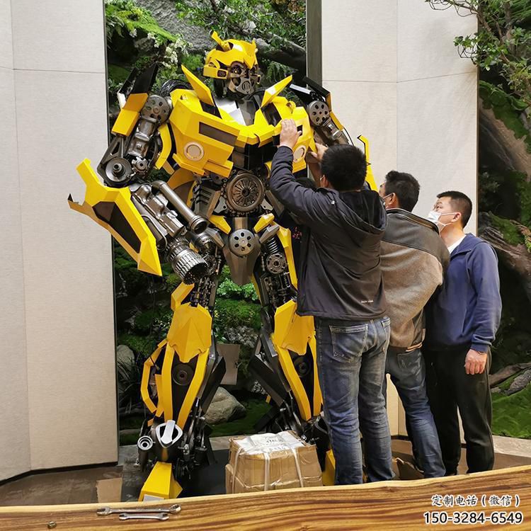 大門口機(jī)器人雕塑廠家 發(fā)光公園卡通雕塑 仿真動(dòng)漫雕塑