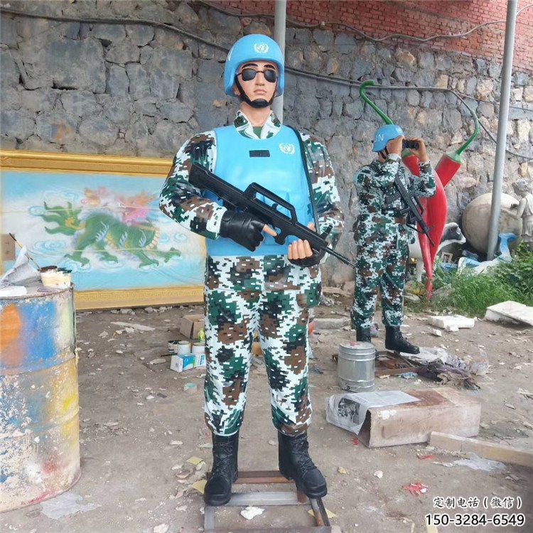 烤漆武警雕塑 鑄銅警察雕塑 彩繪戰(zhàn)士雕塑