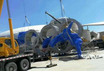 運(yùn)動場建筑雕塑，不銹鋼五環(huán)雕塑，廣場建筑