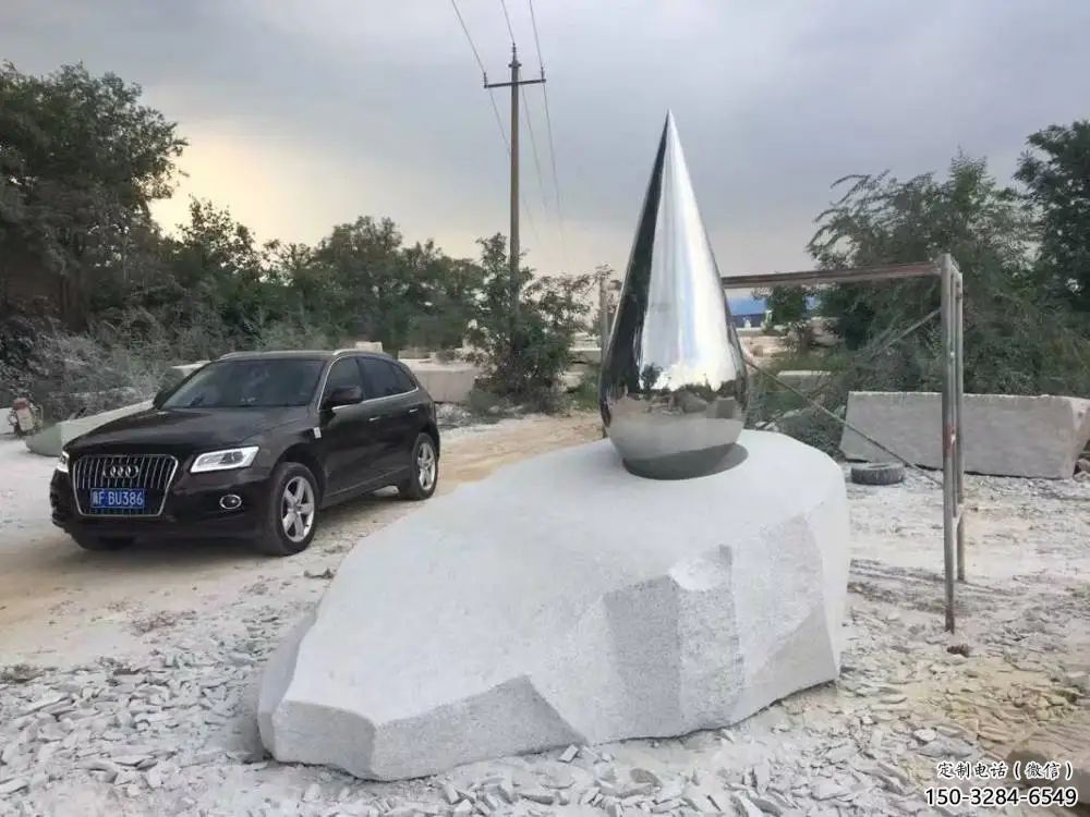 鏡面水珠雕塑廠家，立體藝術(shù)效果，不銹鋼材質(zhì)制作