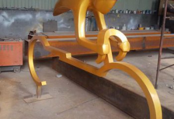 自行車雕塑廠 烤漆大型體育雕塑 歐式運動員雕塑