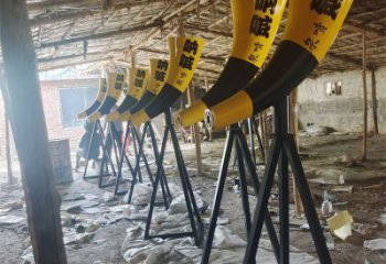 草地喇叭雕塑 現(xiàn)代校園雕塑 大型景觀雕塑