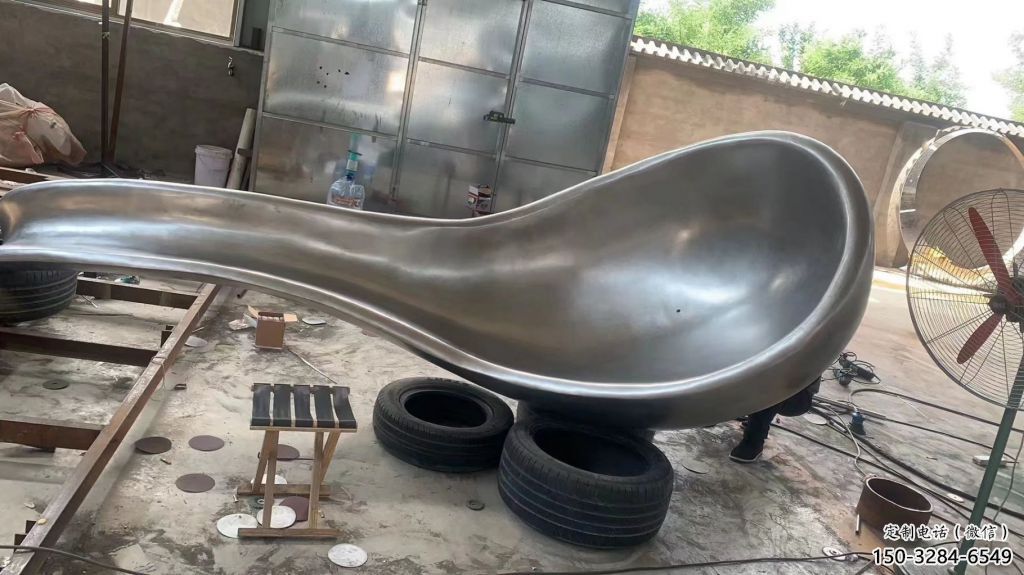 農村湯匙雕塑 抽象藝術雕塑 烤漆勺子雕塑