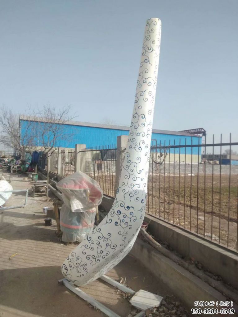 室內(nèi)湯匙雕塑 仿真勺子雕塑 大型雕塑