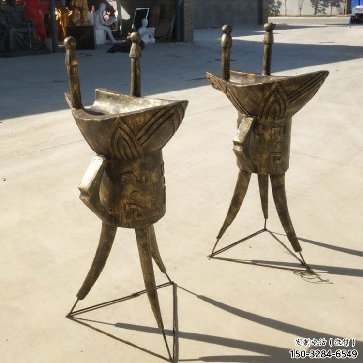 商業(yè)街酒杯雕塑 烤漆酒杯子雕塑 彩繪杯子雕塑