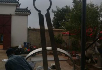 步行街圓規雕塑 游樂場景觀雕塑 鑄造標識雕塑