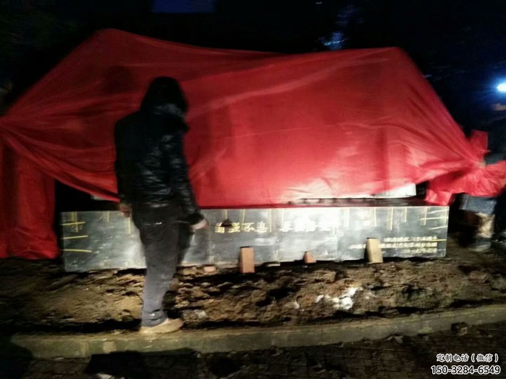 標(biāo)識(shí)竹簡雕塑 剪影標(biāo)識(shí)雕塑 商業(yè)街書本雕塑