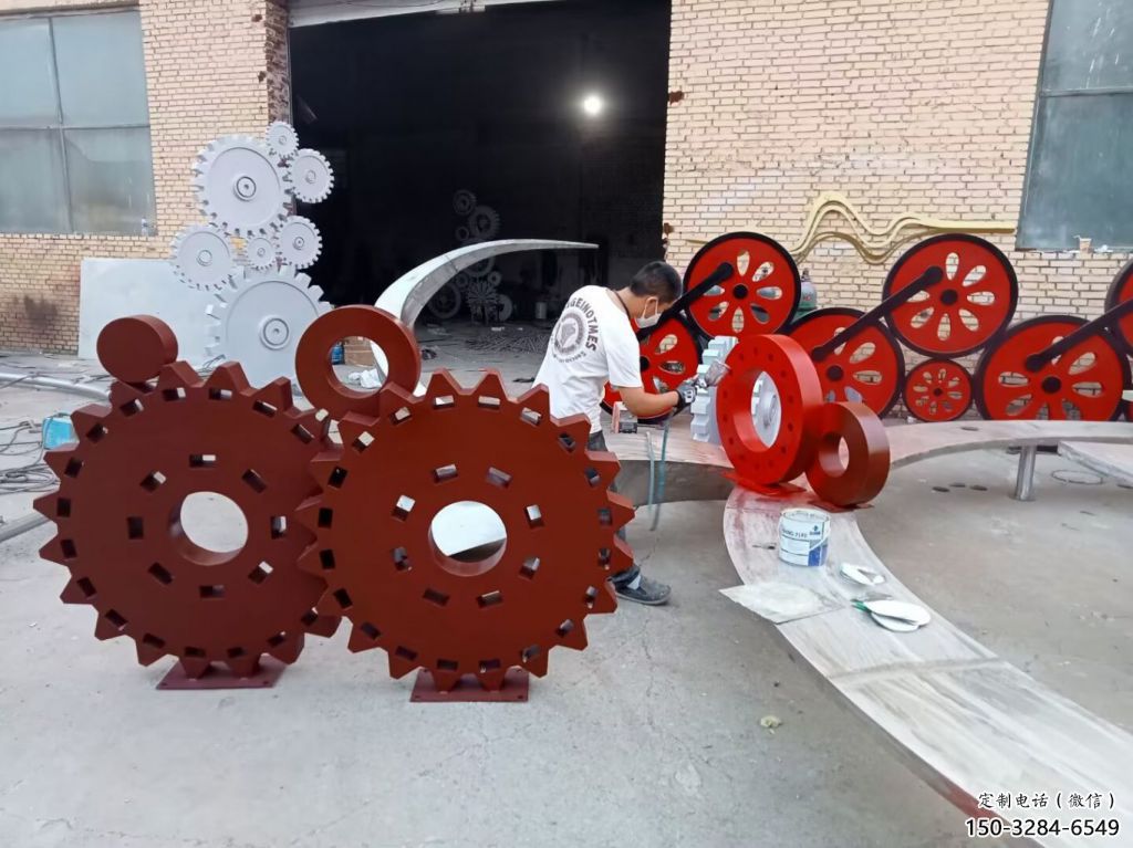 鋼管齒輪雕塑 異形噴水工業雕塑 農村機械雕塑