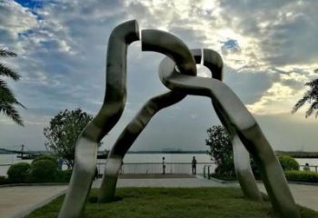 鏡面沙漏雕塑 烤漆大型雕塑 彩繪漏斗雕塑