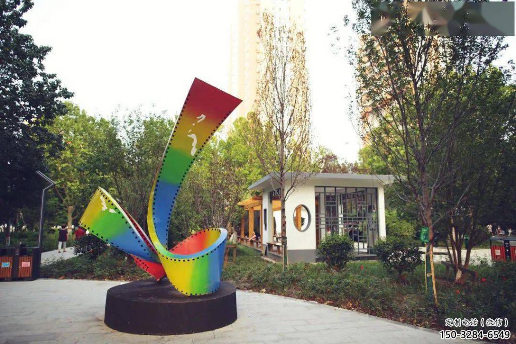 膠卷雕塑 歐式步行街雕塑 大型膠片雕塑