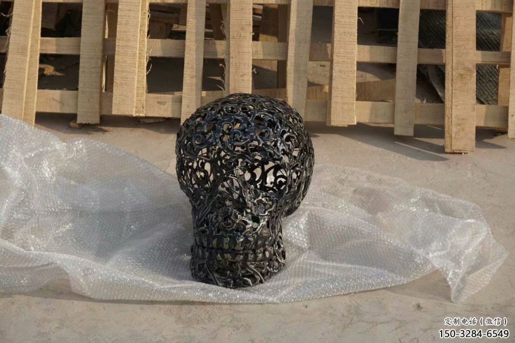 草地骷髏雕塑 現代校園骷髏頭雕塑 大型鬼怪雕塑