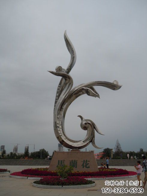 大型商場(chǎng)蘭花雕塑 仿真玉蘭花雕塑 鏡面雕塑