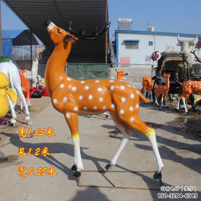 戶外小鹿雕塑制作，彩繪動物雕塑，玻璃鋼景觀雕塑