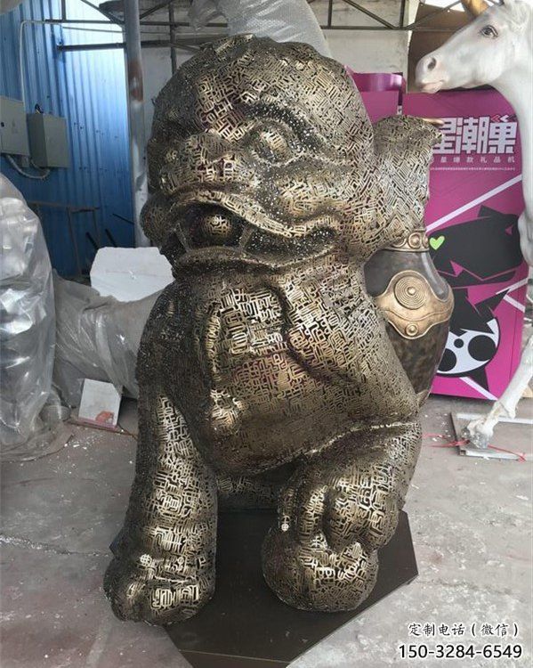 透雕獅子雕塑精品，鏤空編織工藝，不銹鋼獅子雕塑供求
