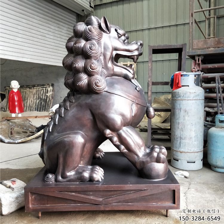 獅子雕塑優選，城市裝飾，展示蹲獅雕塑定做