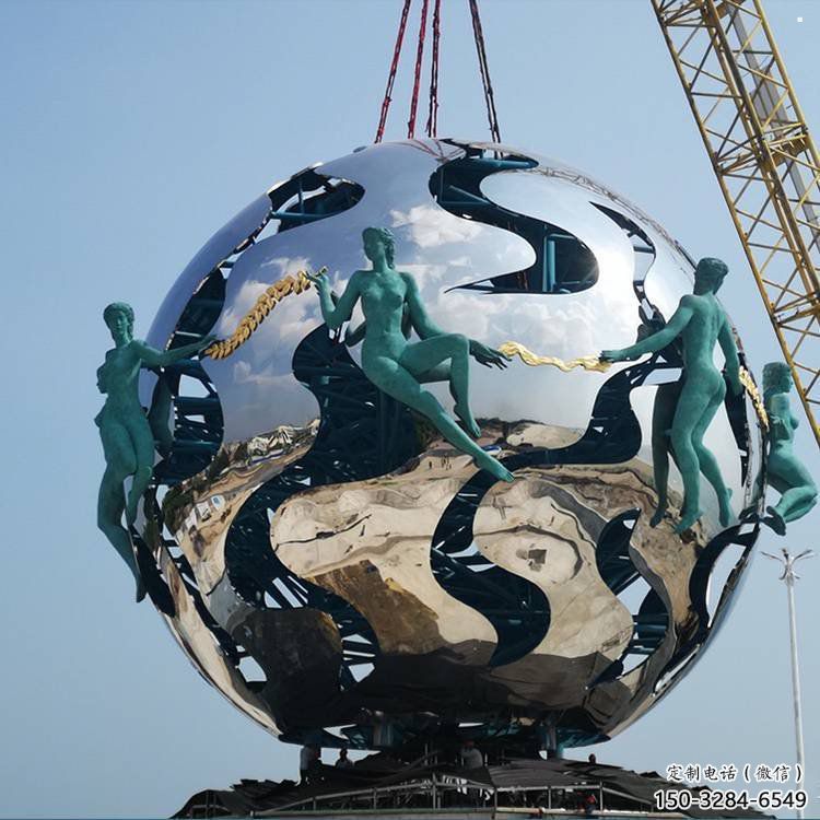地球雕塑供應，花園小品，鏡面地球天使雕塑廠家