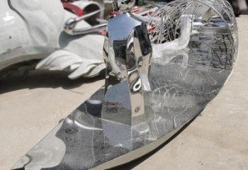 乘船人雕塑優價，小區擺件，不銹鋼乘船人雕塑精選