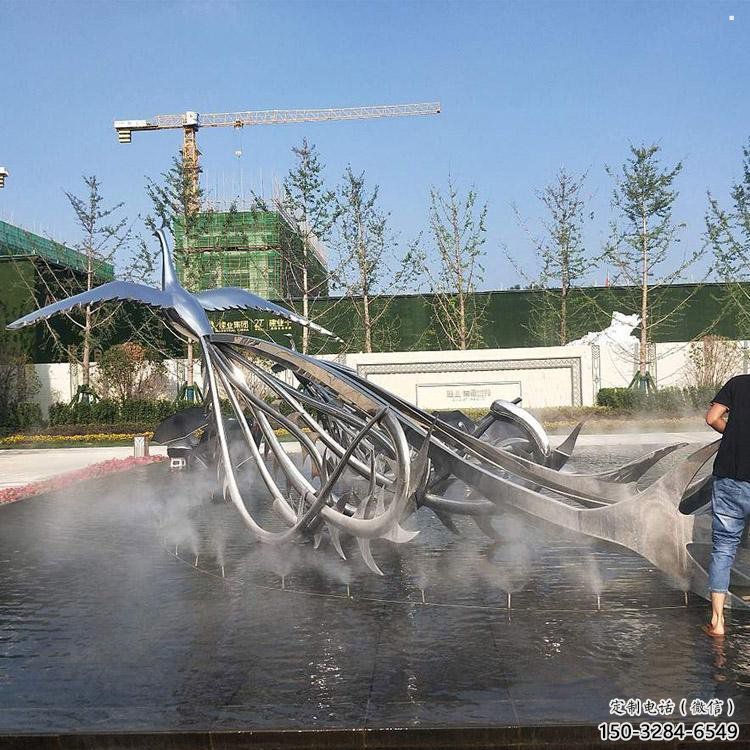 白鋼孔雀雕塑精選，景觀概念，不銹鋼孔雀雕塑廠家