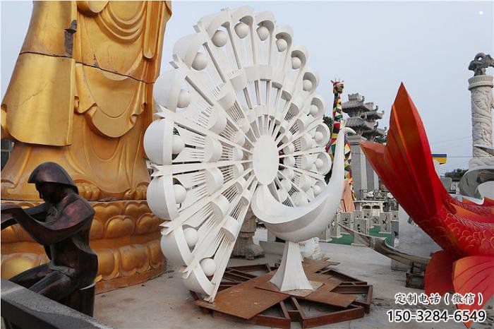 孔雀開屏雕塑擺件，地標擺件，孔雀開屏雕塑生產商