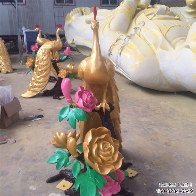 制造孔雀雕塑展品，黃銅材質(zhì)，銅孔雀雕塑廠家常用
