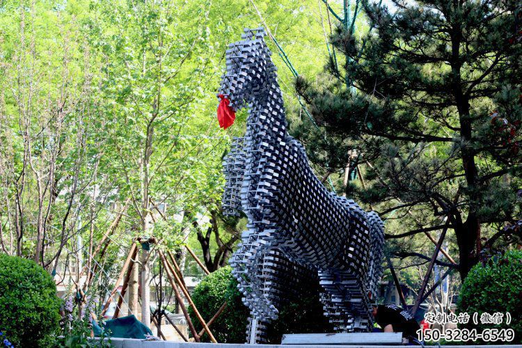 方塊馬雕塑精選，公園小品，抽象方塊馬雕塑廠家