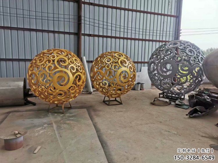 棱面球雕塑承接，城市裝飾，鏤空棱面球雕塑生產(chǎn)商