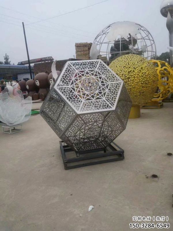 棱面球雕塑精選，景區(qū)雕塑，鏤空棱面球雕塑制作